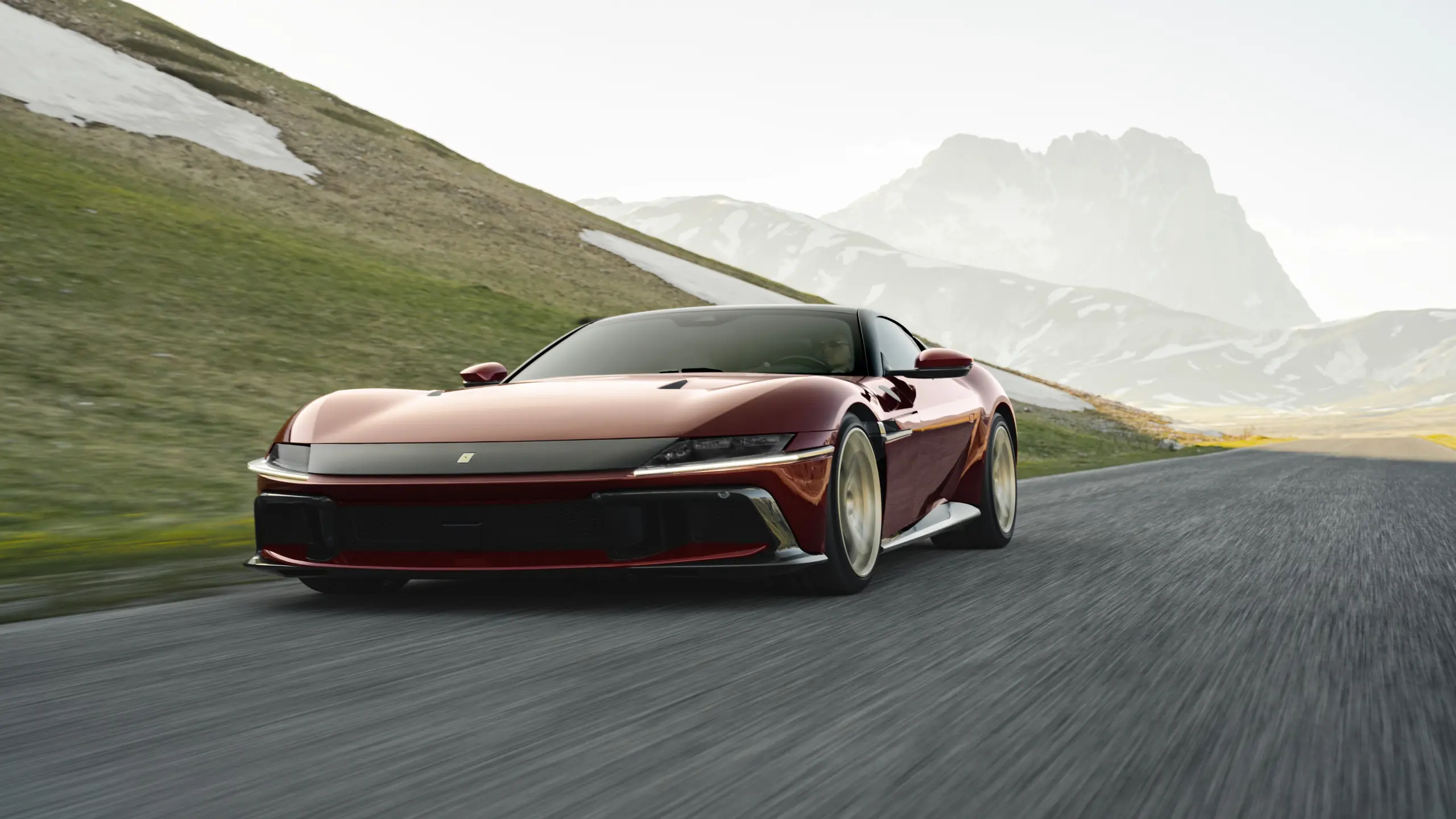 Ferrari 12Cilindri Manuale : l'art du changement de vitesse, réinventé Ferrari 12Cilindri Manuale : l'art du changement de vitesse, réinventé