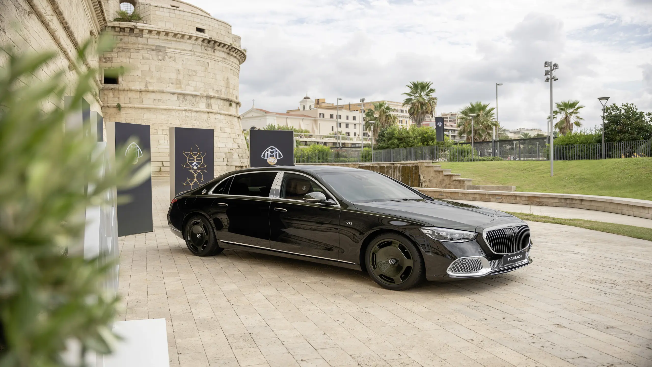 Article image Article image