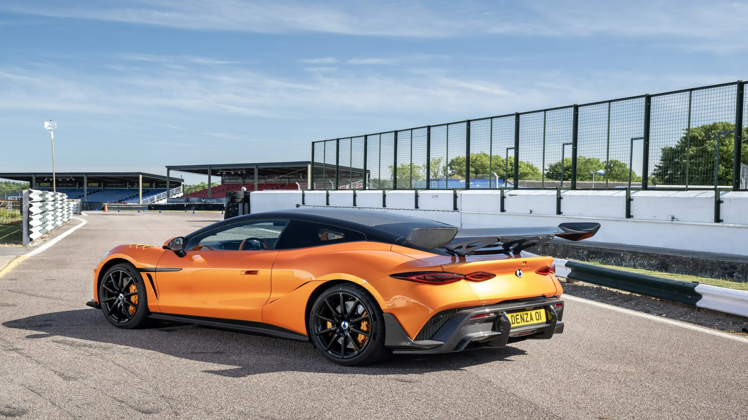 DENZA Z Racing : 1’604 ch et une supercar électrique dès CHF 179’900