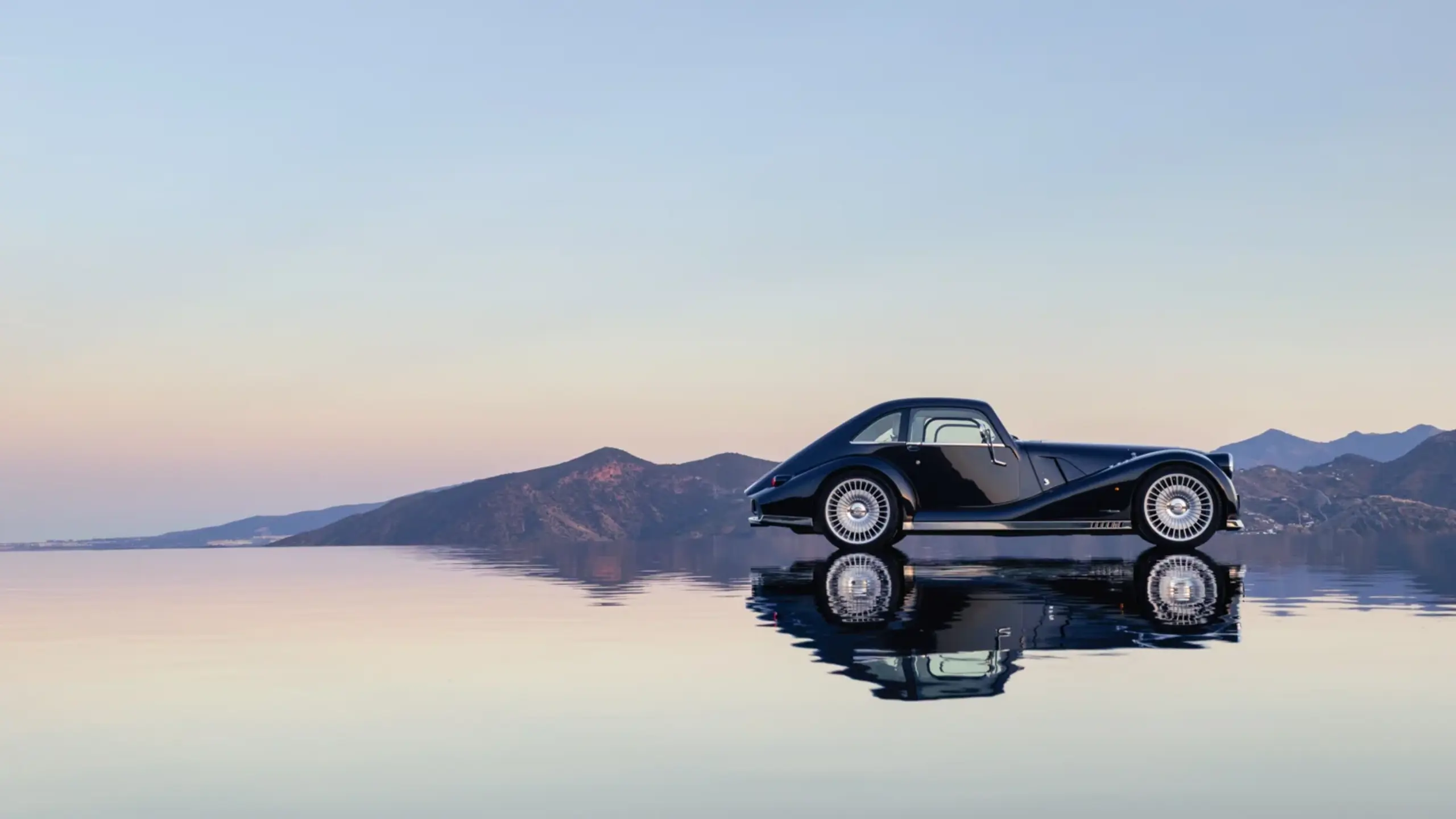 Morgan Midsummer Coupé : la carrosserie, un artisanat vivant