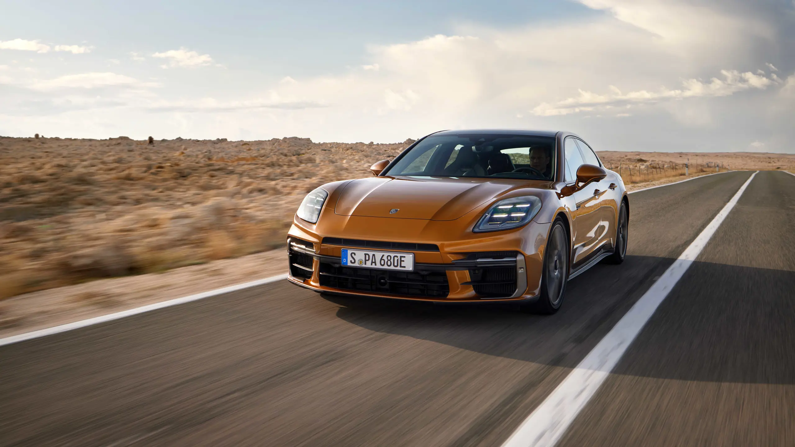 Introduction to the 2024 Porsche Panamera: An Overview of the Third Generation