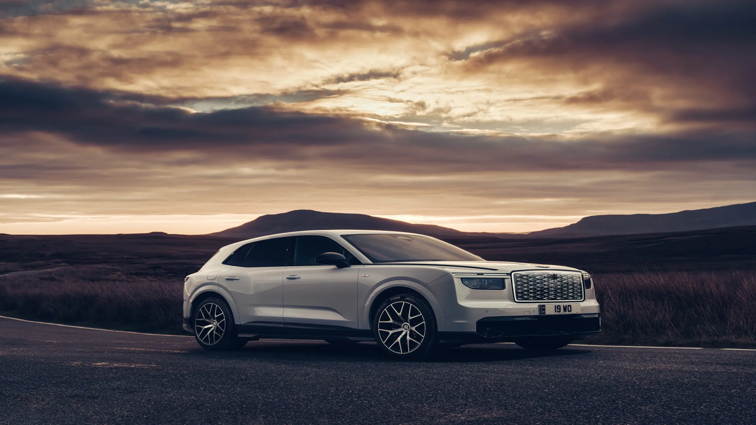 Bentley Torcal First Edition : 888 ch et une nouvelle expression du luxe électrique