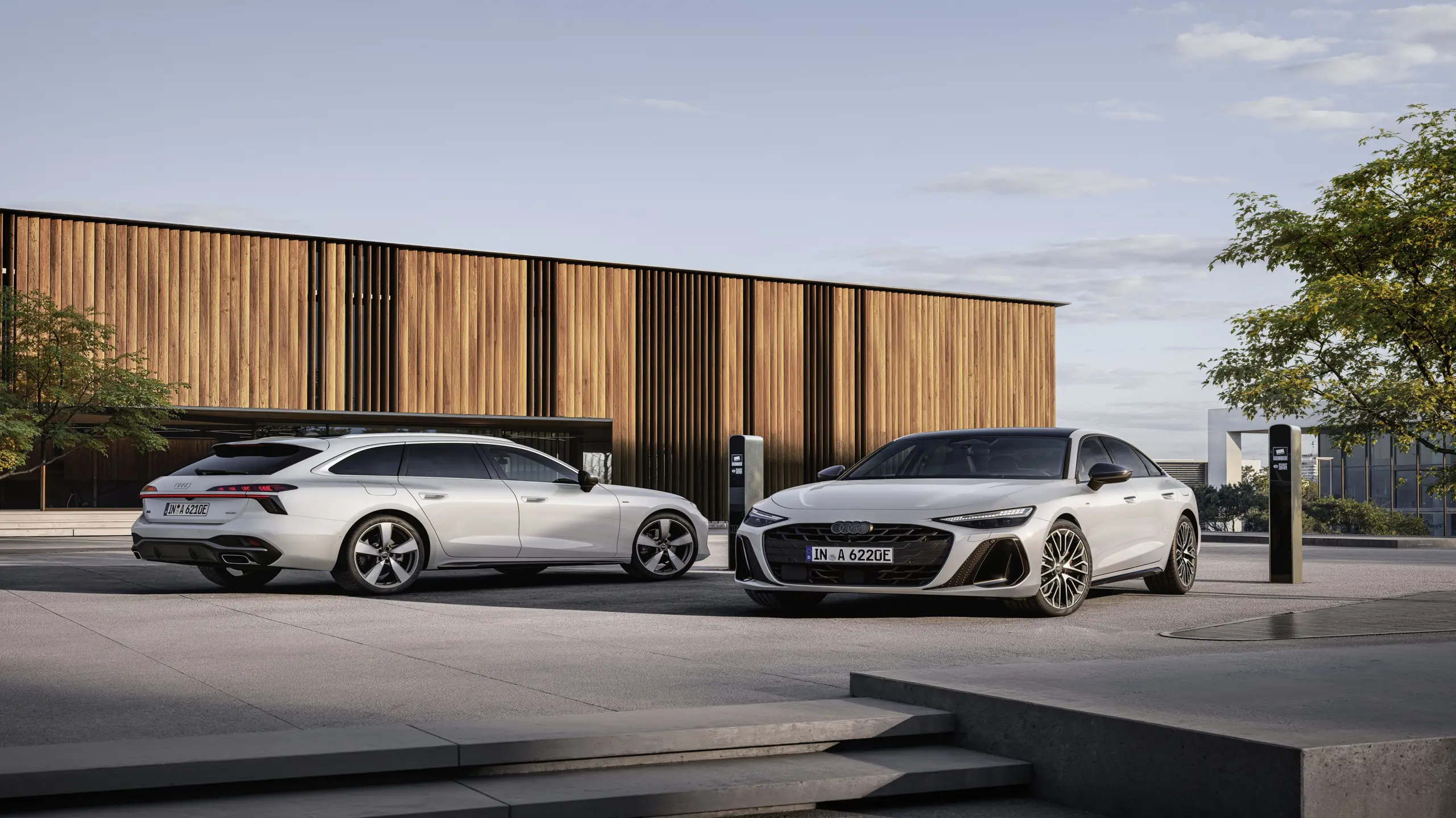 Sporty Electrification: The new Audi A6 Plug-in Hybrid models