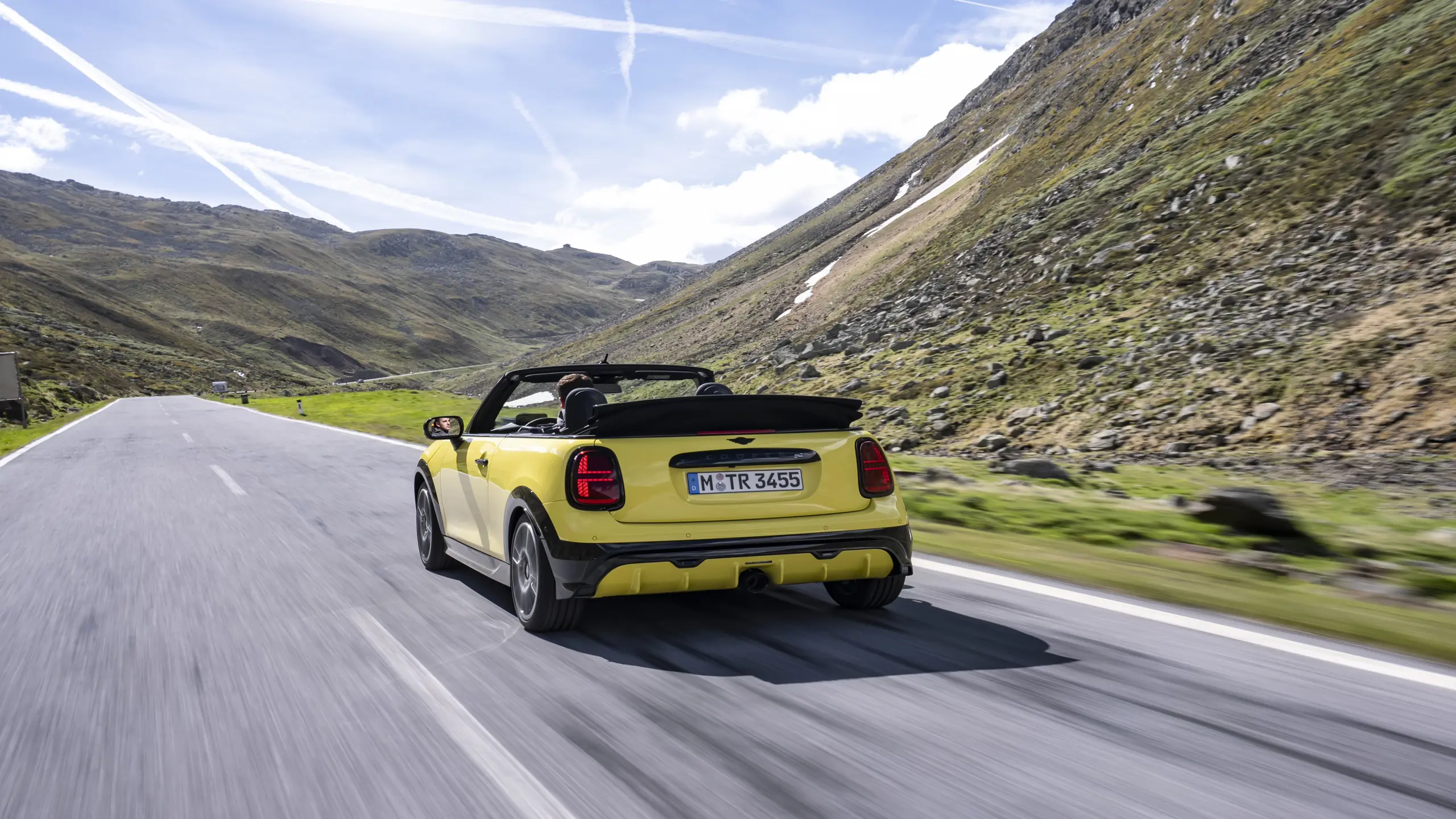 MINI John Cooper Works Convertible : 231 ch et plaisir à ciel ouvert MINI John Cooper Works Convertible : 231 ch et plaisir à ciel ouvert
