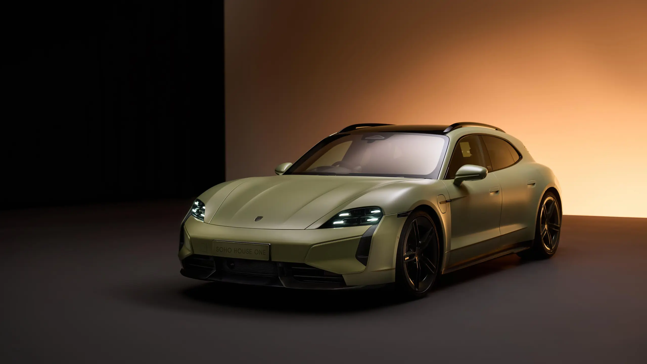 Porsche Taycan Turbo S Soho House One : quand deux univers de savoir-faire ne font plus qu’un