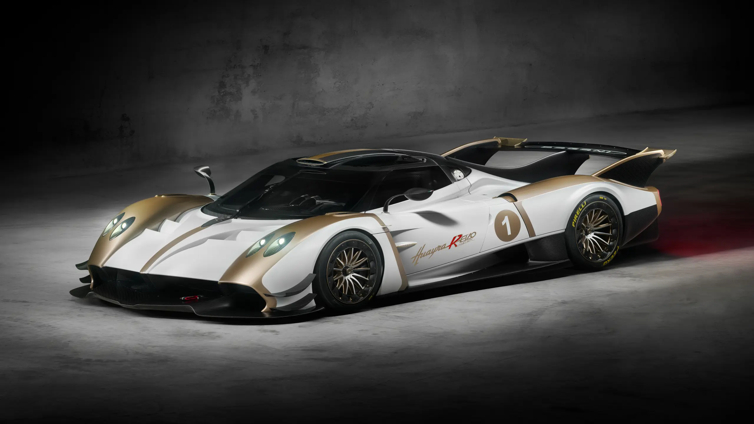 Huayra R Evo: Pagani Pushes the Limits